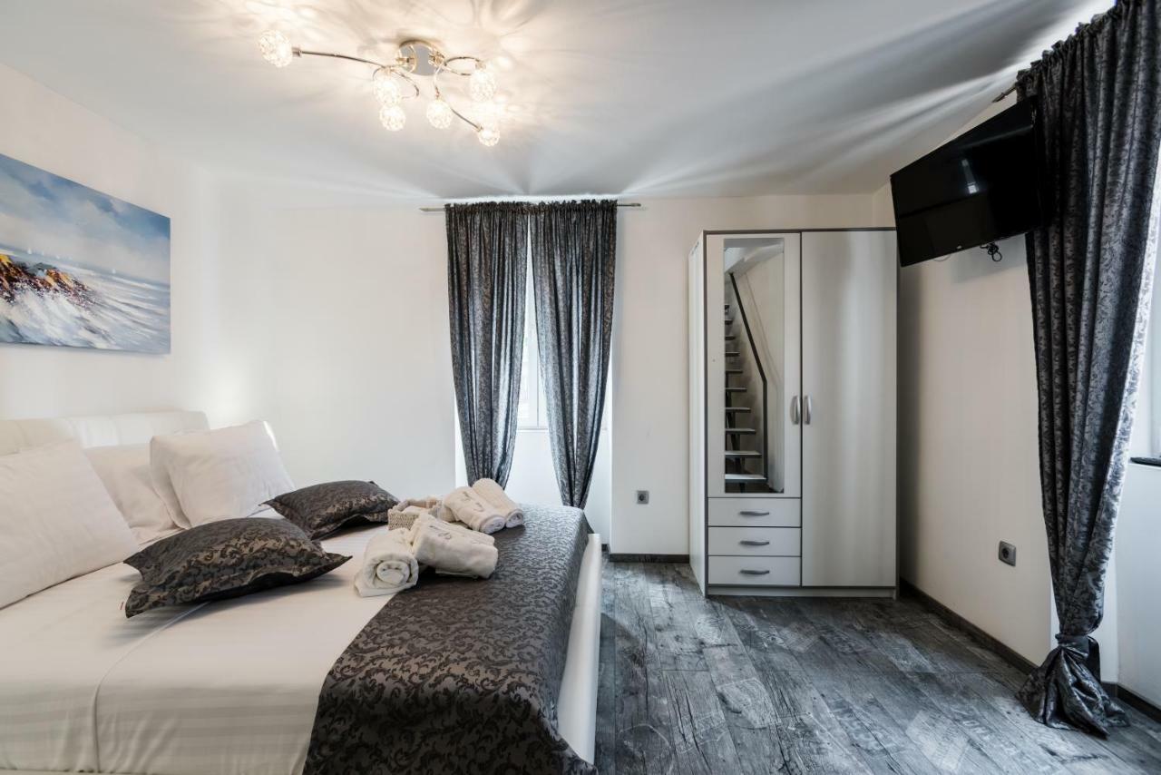 Nona Lena Studio Apartment Split Exterior photo