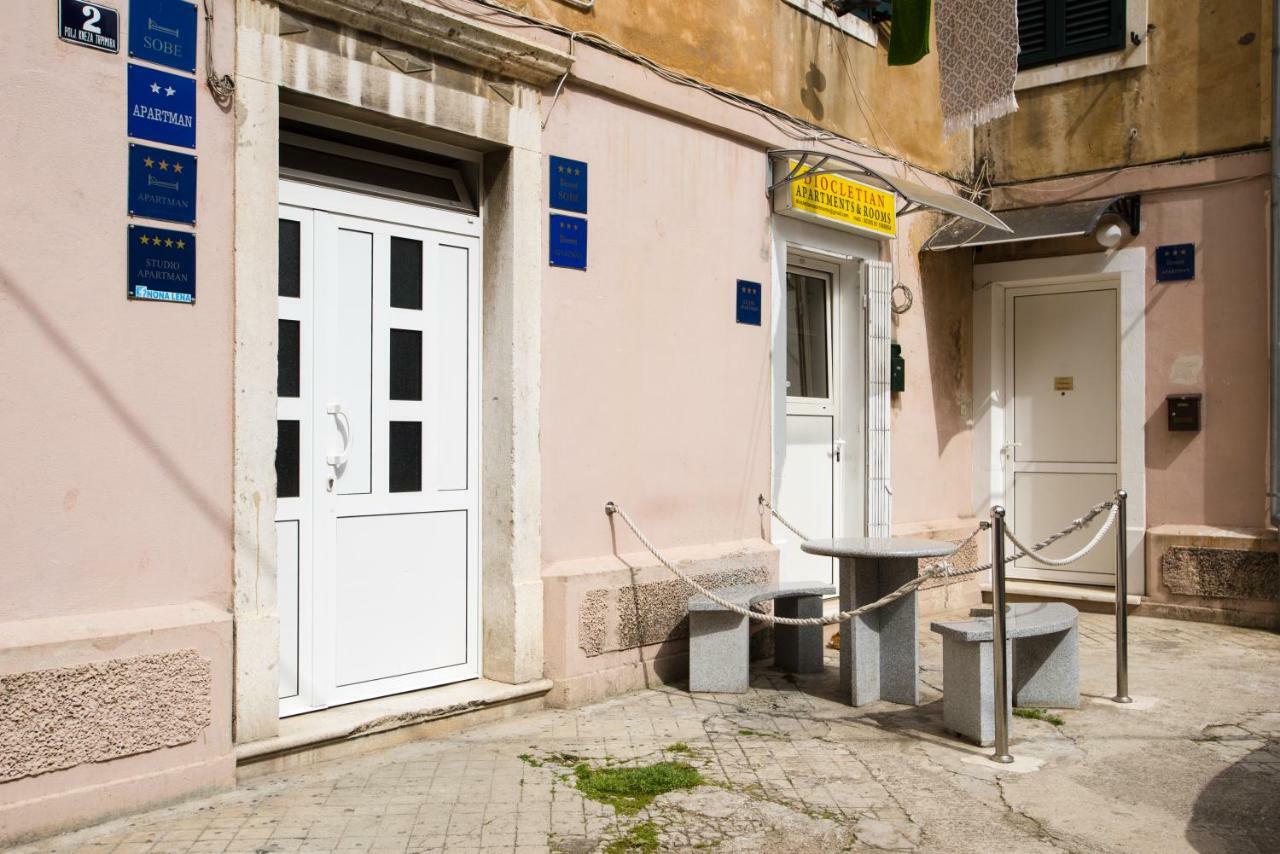 Nona Lena Studio Apartment Split Exterior photo